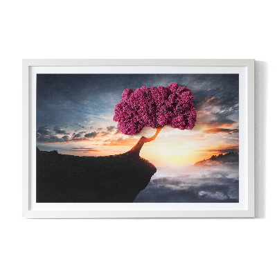 Moosbild lebend Ein Baum über dem Abgrund