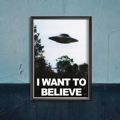 Weinleseplakat für das Wohnzimmer Science Fiction UFO