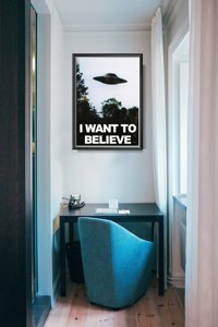 Weinleseplakat für das Wohnzimmer Science Fiction UFO