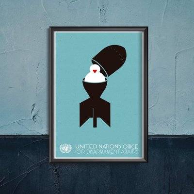 Poster an der Wand UN-Büro. Abrüstung Jorge Malo