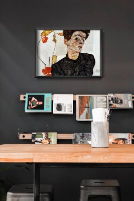 Poster an der Wand Selbstporträt von Egon Schiele