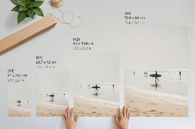 Poster auf leinwand Surfer am Strand