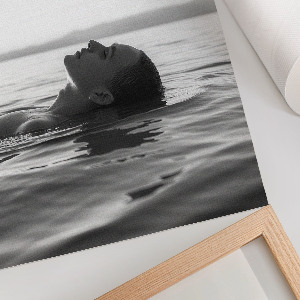 Kunstdruck auf Leinwand mit dem Motiv einer Frau im Wasser