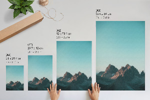 Retro-Poster mit Berglandschaft