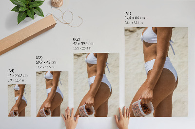Poster auf leinwand Frau am Strand