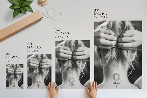 Plagát do izby Výrazná ženskosť