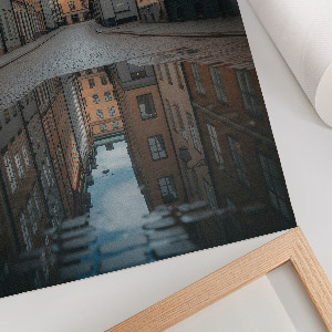 Poster mit Kunstdruck der städtischen Spiegelung