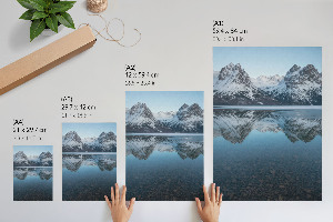 Kunstdruck auf Leinwand mit Motiv eines Bergsees