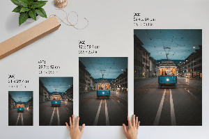 Retro-Poster mit Motiv einer Straßenbahn