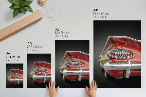 Kunstdruck auf Leinwand mit rotem Auto
