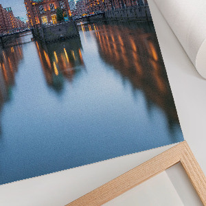 Poster leinwand Die Stadt am Abend