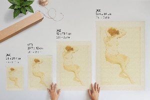 Kunstdruckposter mit Motiv einer Frau, die sich die Haare richtet