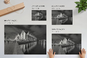 Wandposter mit Motiv einer Stadt bei Nacht