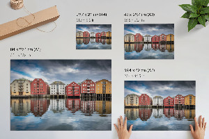 Wandposter mit Motiv 'Städtische Spiegelung'