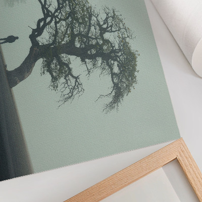 Wandposter mit Motiv eines Baumes im Nebel