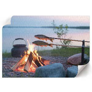 Poster mit Bild eines Lagerfeuers am See