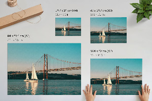 Poster Brücke mit Segelbooten
