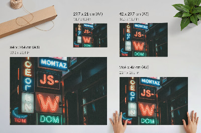 Wandposter mit Neonlichtern in der Stadt
