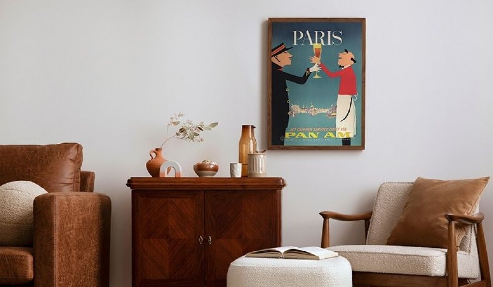 Wie kann man sein Wohnzimmer im Retro-Stil dekorieren? Farben, Möbel und Accessoires für eine 60er-Jahre-Atmosphäre